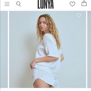 Lunya Washable Silk Tee Set